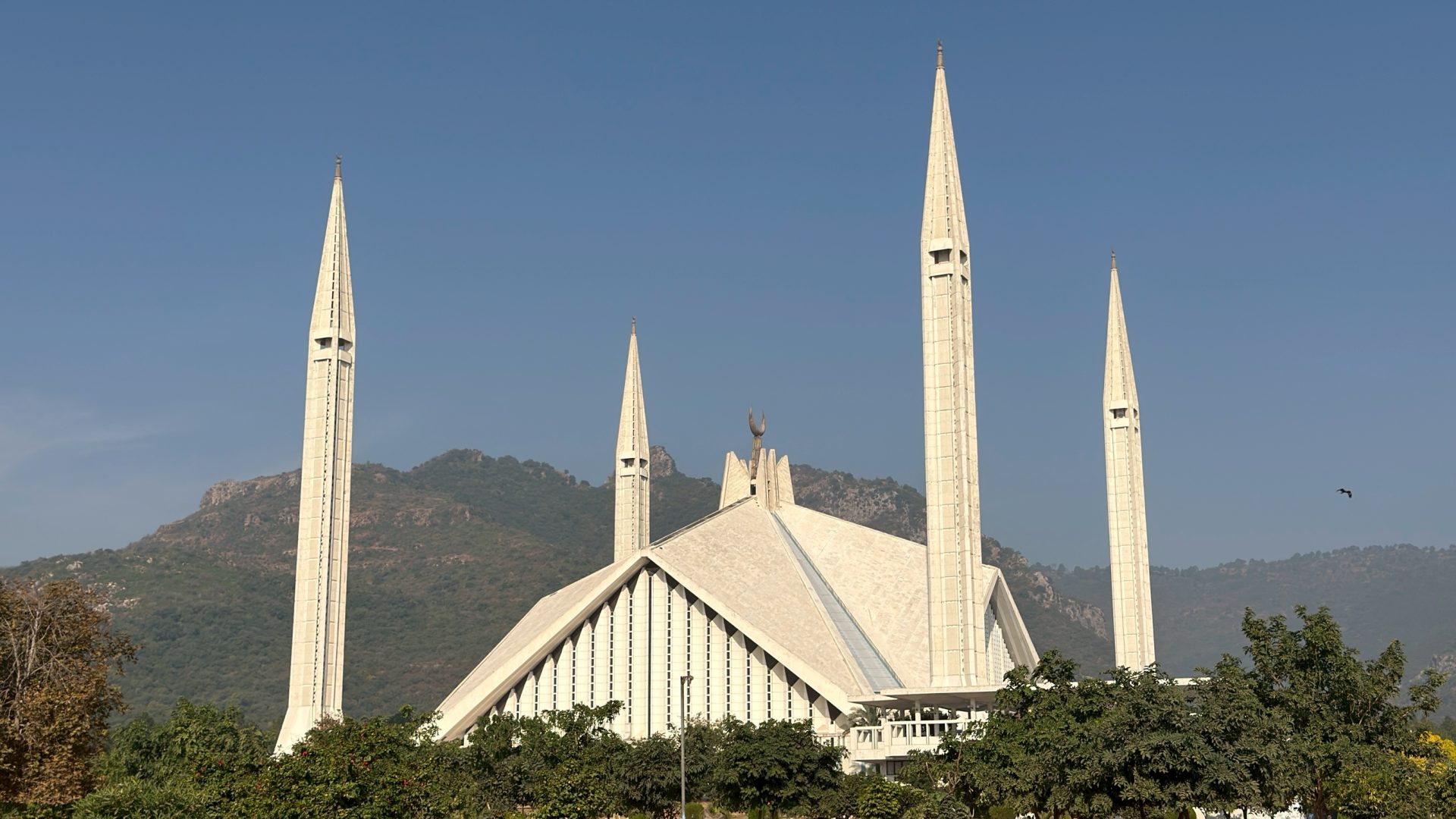 LINE_ALBUM_パキスタンHP用_251218_4